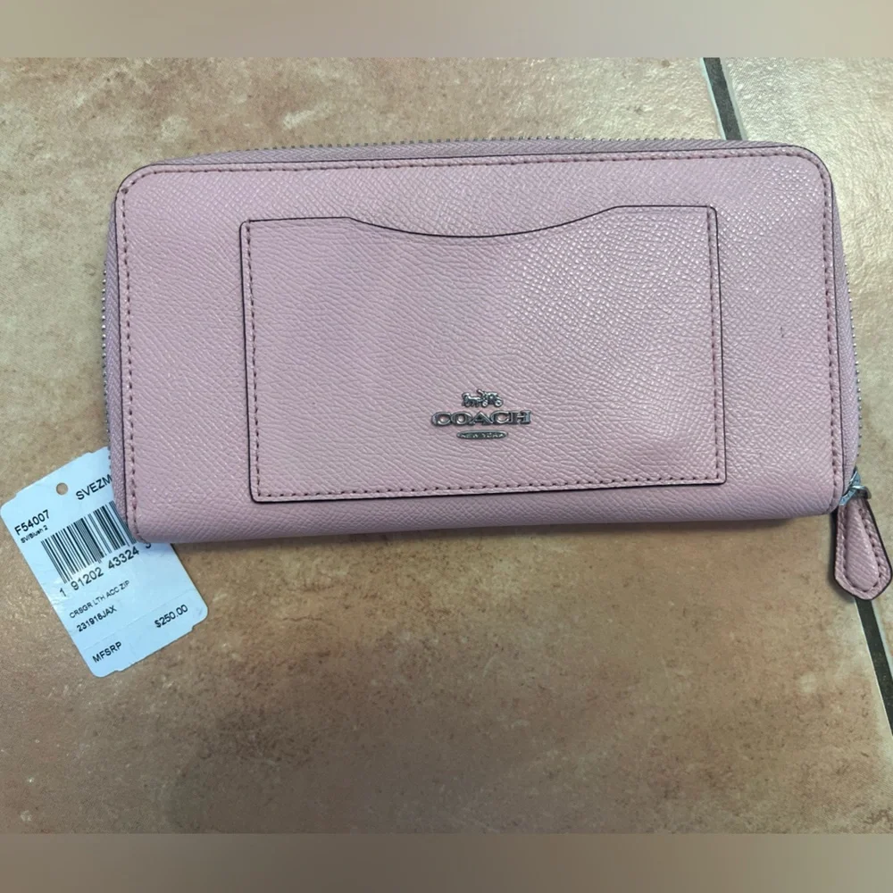 Coach Pink Wallet - Picture 1 of 4